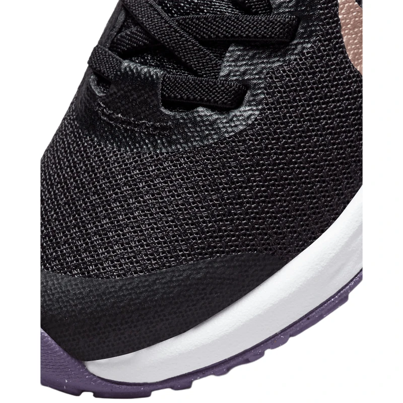 Nike Revolution 6 FlyEase Shoe - Youth 11 Nike Revolution 6 FlyEase Shoe - Youth - Image 9